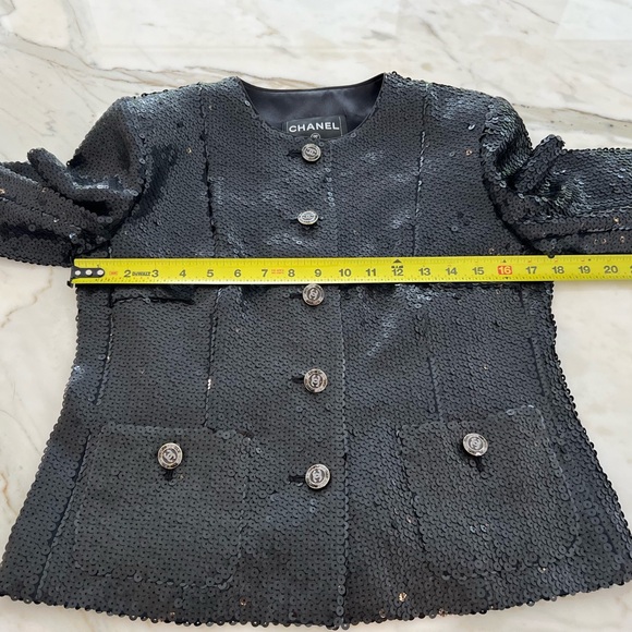 CHANEL 23C RESORT RUNWAY BLACK SEQUINS JACKET SIZE FR 38 / US 6 NWOTS! - Picture 11 of 17